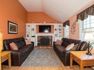 1 Burton Ln, Kingston, MA 02364