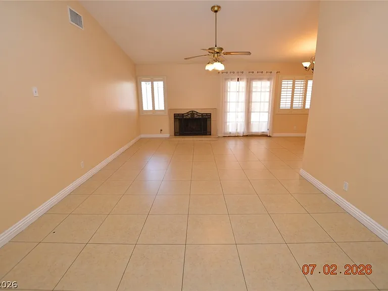 6543 Barbary Cir — Photo 4