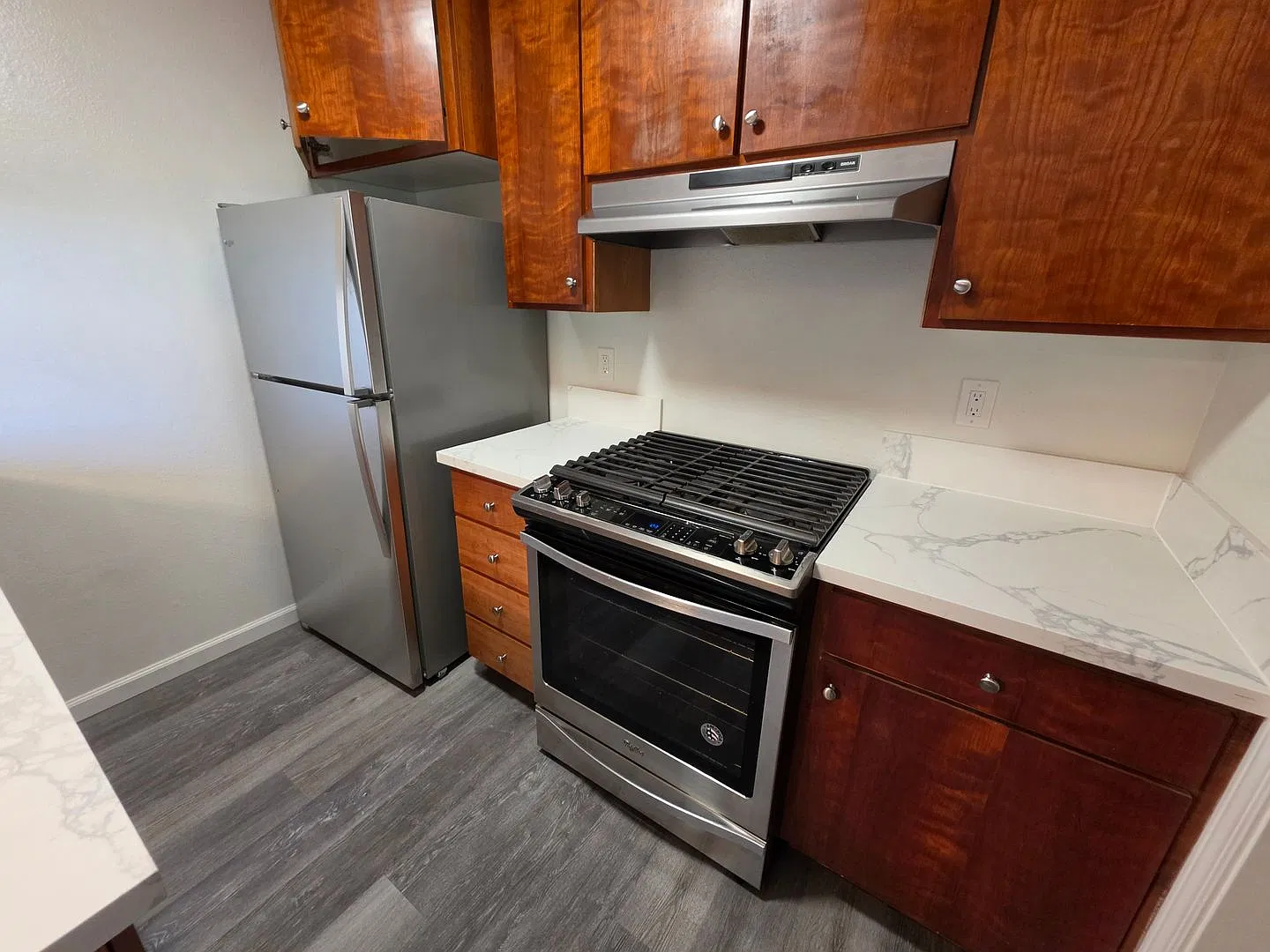 2 Bed / 1 Bath | 803 sq ft | $1,800/mo — Photo 4