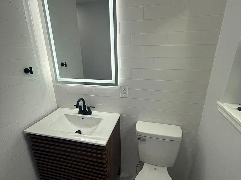 1734 W Girard Ave #3 — Photo 5