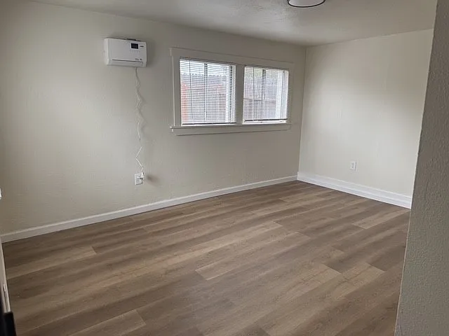 14 Pacific Ave #14.5 — Photo 4