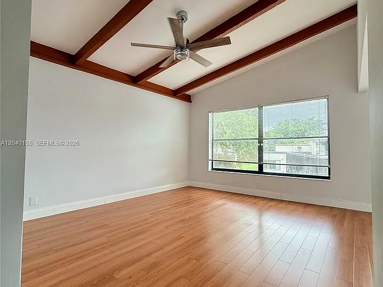 9717 N New River Canal Road 406 #406 — Photo 27