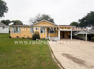 108 Sunset Cir, Alvarado, TX 76009