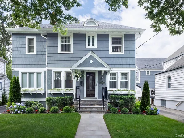 91 Monroe Street, Pelham, NY 10803