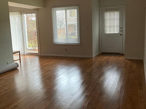 5th image of 405 Kennedy Pl