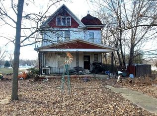 220 Oak Ave, Charter Oak, IA 51439