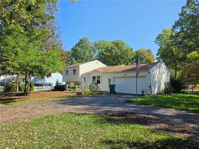 36 Hartwood Dr, Rochester, NY, 14623