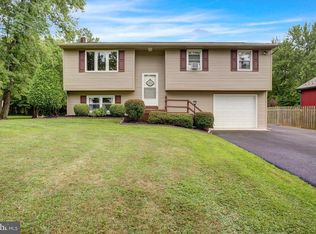 142 Perry Rd, Shoemakersville, PA 19555