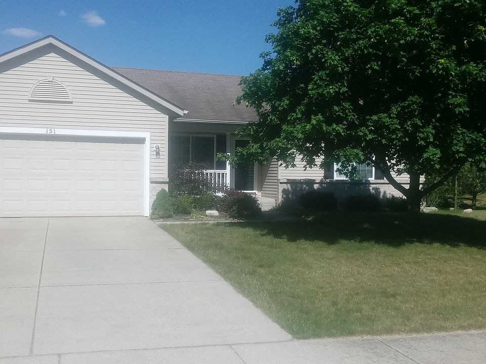 1st image of 151 Riverwood Dr