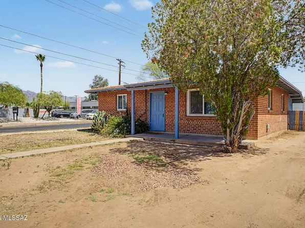 972 N Chrysler Dr, Tucson, AZ 85716