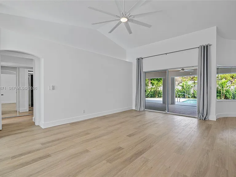 5923 Loxahatchee Pines Dr — Photo 35