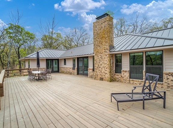 5th image of 12-16 Plantation Point Dr