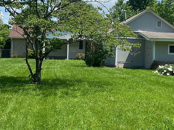 5th image of 662 Sheridan Dr