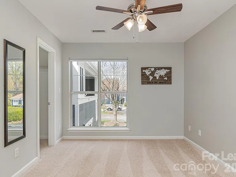 17544 Tuscany Ln — Photo 11