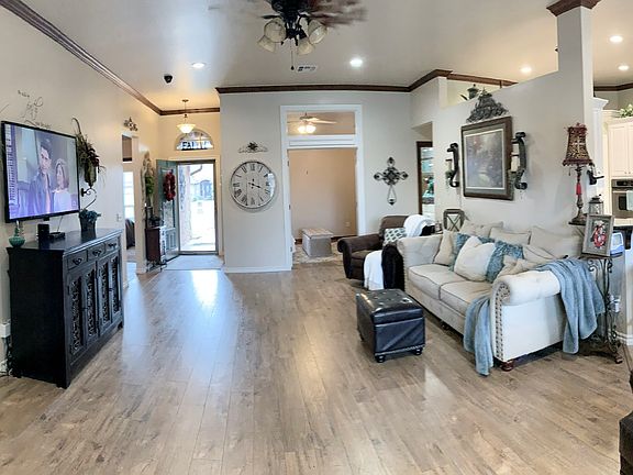 2nd image of 5013 SW 123rd St