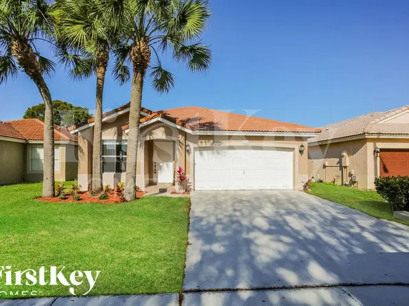 1968 NW 208th Way, Hollywood, FL 33029