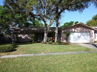 2024 Plateau Rd, Clearwater, FL 33755