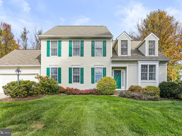 2852 Country Ln, Ellicott City, MD 21042