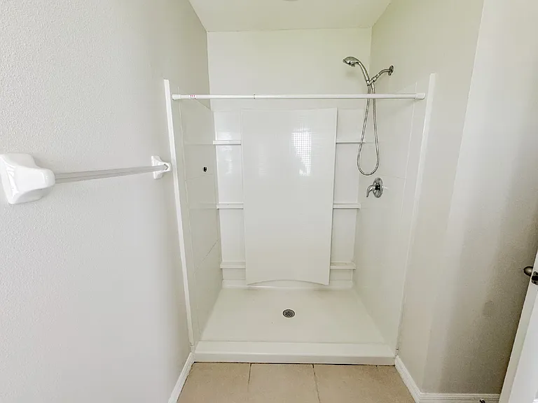 405 Gris Sky Ln — Photo 4