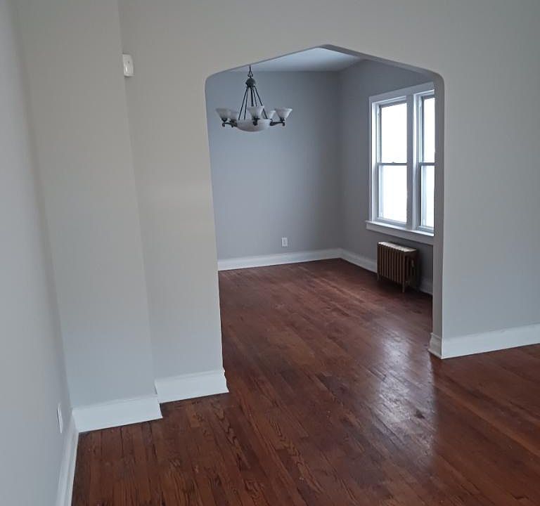 1st image of 1221 S Central Park Ave #2