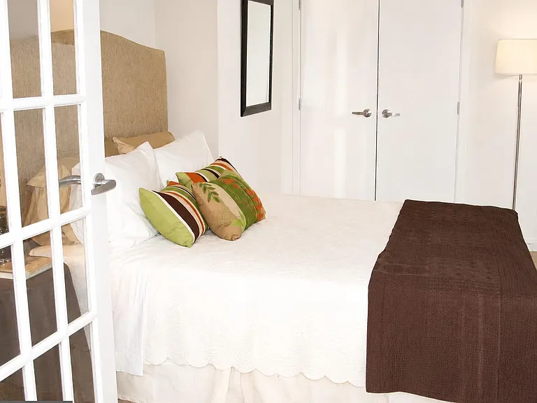 219 S 18th St #29-617 — Photo 3