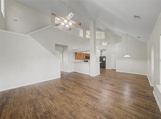 1111 Auburn View Ln, Fresno, TX 77545