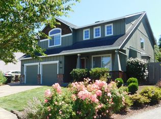 6106 SE Golden St, Hillsboro, OR 97123