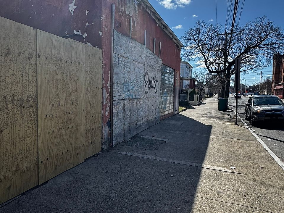 2nd image of 265 Dixwell Avenue