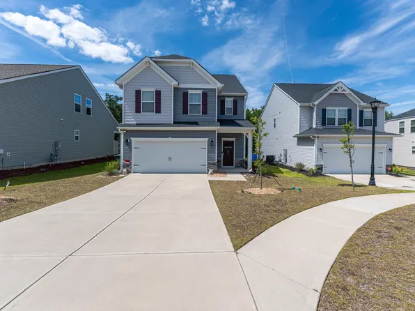 1013 Woodcreek Farms Rd, Elgin, SC 29045