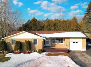 622 Brick Rd, Selwyn, ON K0L1T0