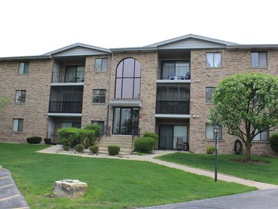 13324 W Circle Drive Pkwy APT 606, Crestwood, IL, 60418