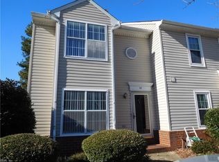 10 Rose Briar Pl, Hampton, VA 23666