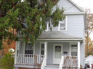 1352 East Ave, Elyria, OH 44035