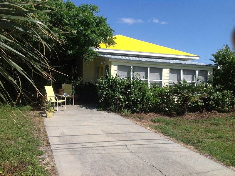 2nd image of 605 Argonaut St