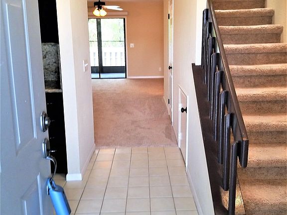 3rd image of 140 Limewood Pl Unit 4