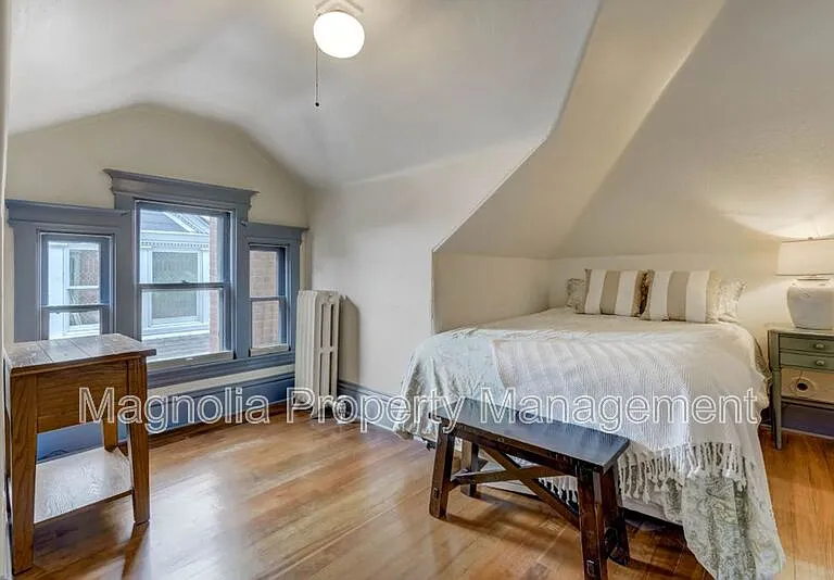 1532 N Nevada Ave — Photo 37