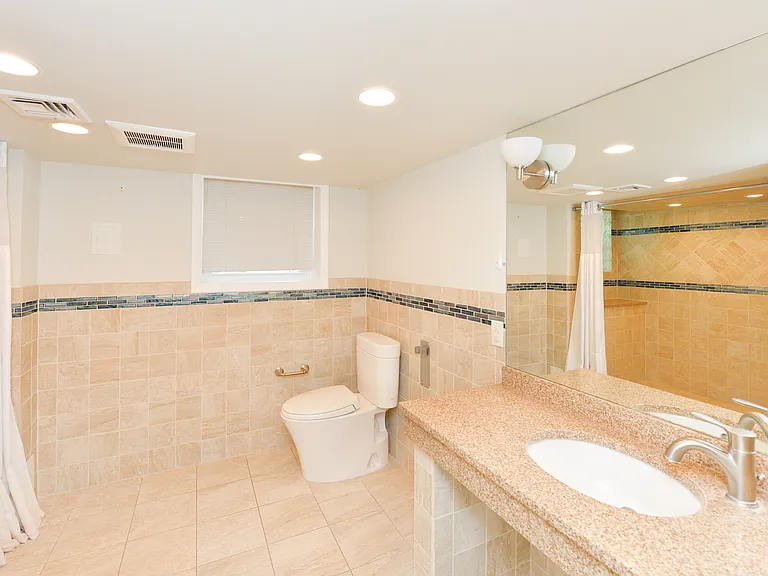 38 Griswold Pl — Photo 13