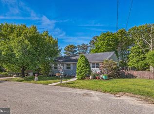 14 Roberts Ave, Marmora, NJ 08223