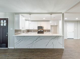 5702 W 43rd St, Houston, TX 77092