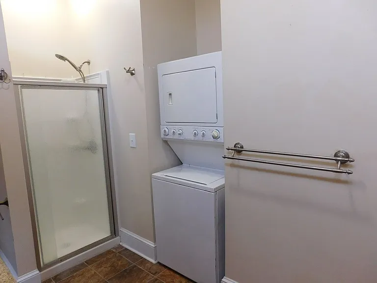 216B Middle St — Photo 17