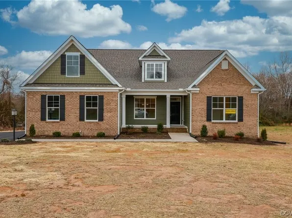 13138 Cabell Farm Pkwy, Ashland, VA 23005