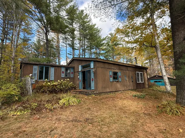 56 S South Levant Road, Levant, ME 04456