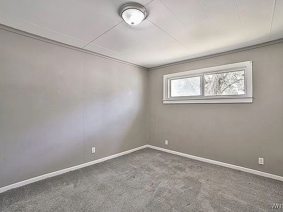 5th image of 5 Starcrest Dr