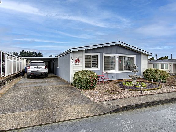 4th image of 17401 SE 39th St Unit 128