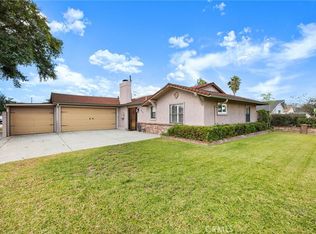 986 Post Rd, Costa Mesa, CA 92626