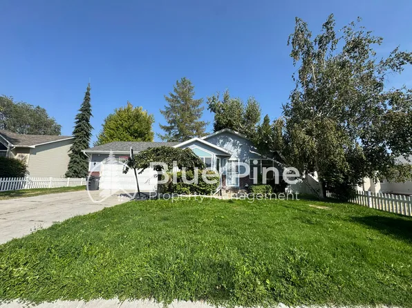 3705 Spring Creek Dr, Idaho Falls, ID 83404