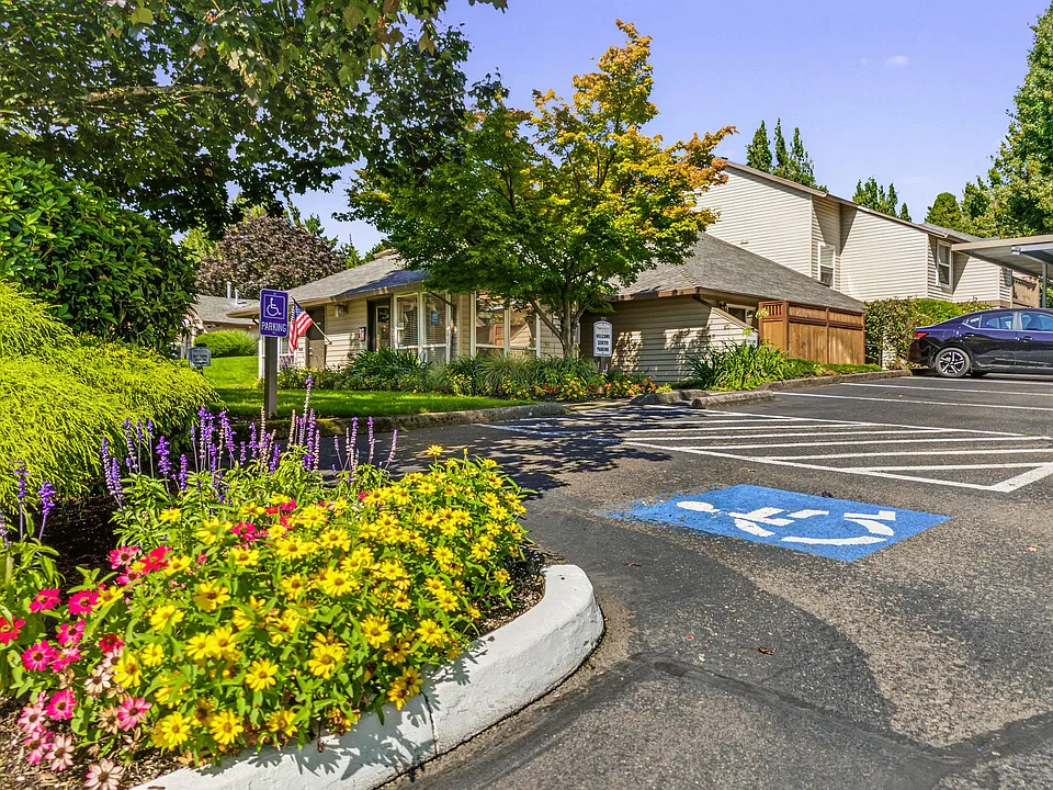 The Heights Apartments