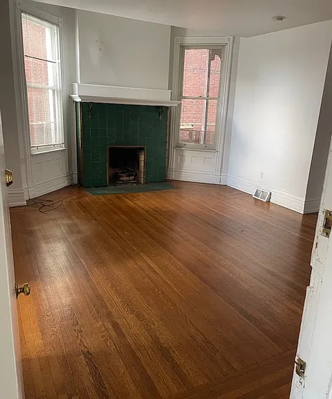 410 E End Ave #1 — Photo 2