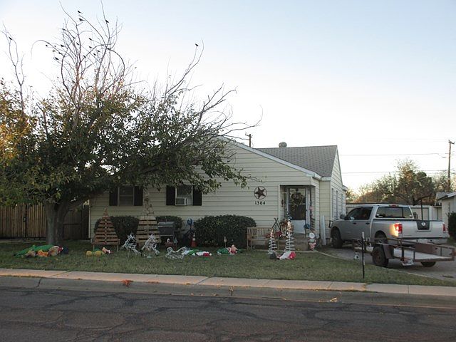 1st image of 1300 W Kentucky Ave