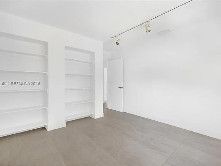 2045 SW 125th Ct — Photo 21